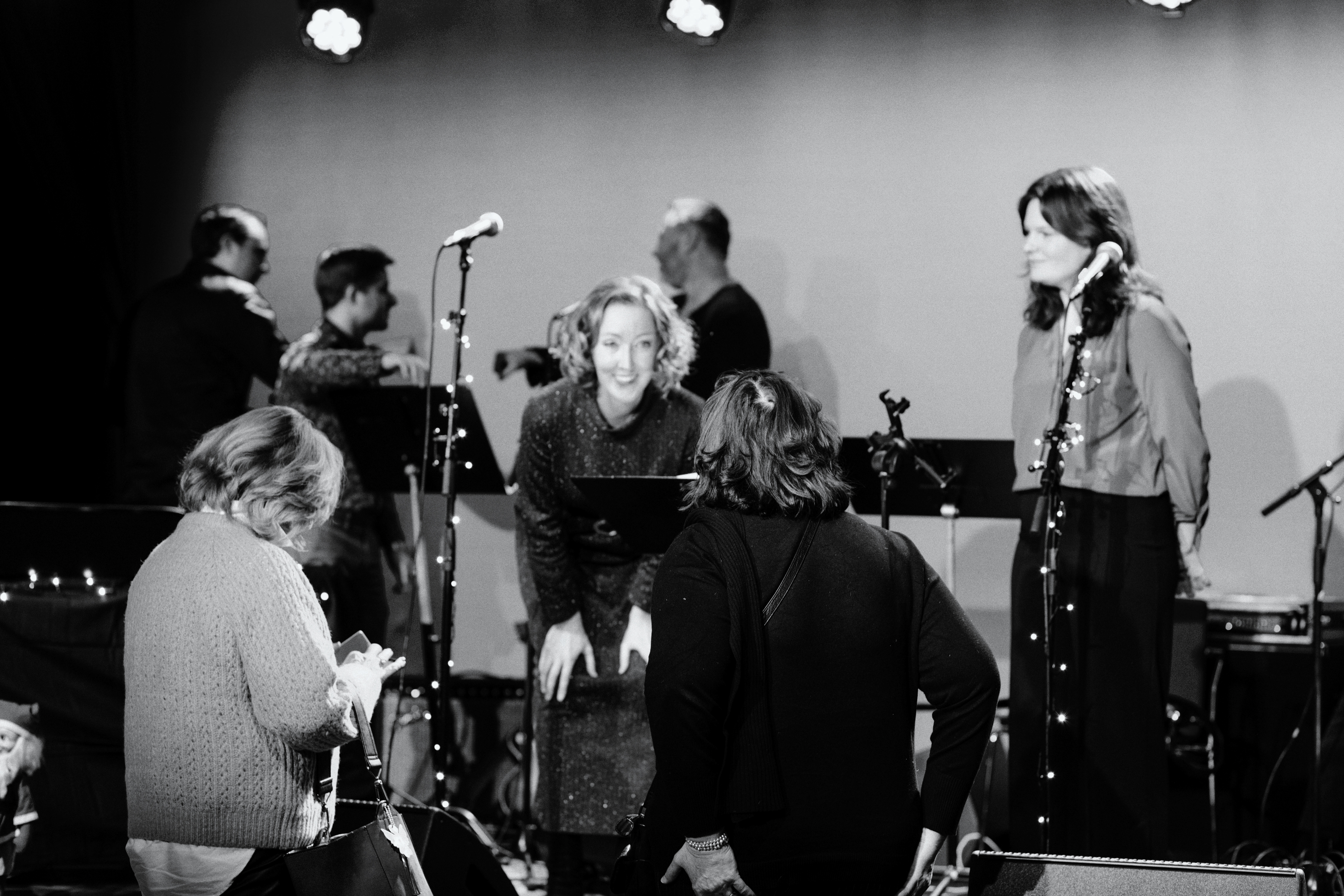 Så här bokar du band eller artist till din fest. Frågor och svar från publik